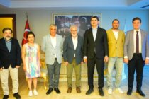 TMMOB Mimarlar Odası İstanbul Büyükkent Şubesi Heyeti Ataşehir Belediye Başkanı Onursal Adıgüzel’i Ziyaret Etti